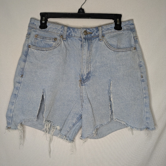 Princess Polly Light Wash High Waisted Jean Denim Shorts With Front Slits Sz 12 - Picture 1 of 11